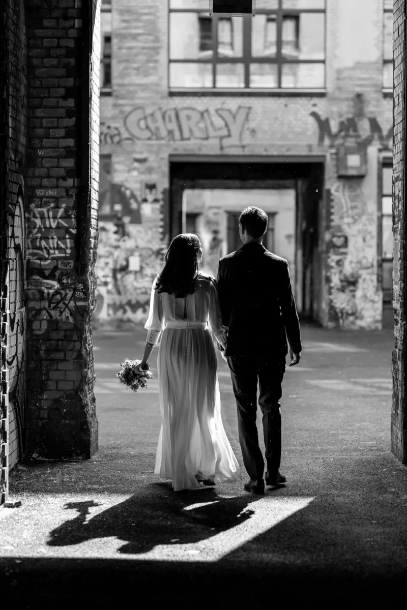 Hochzeitsfotografie Berlin - Brautpaar urban
